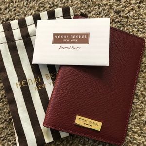 Henri Bendel passport cover